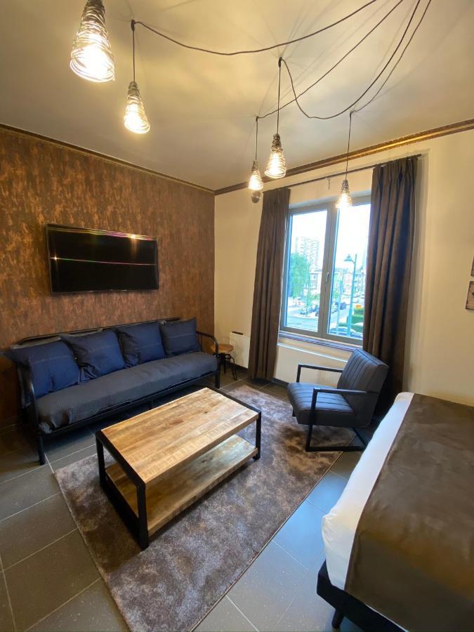 J And R Brussels City Apartment Экстерьер фото